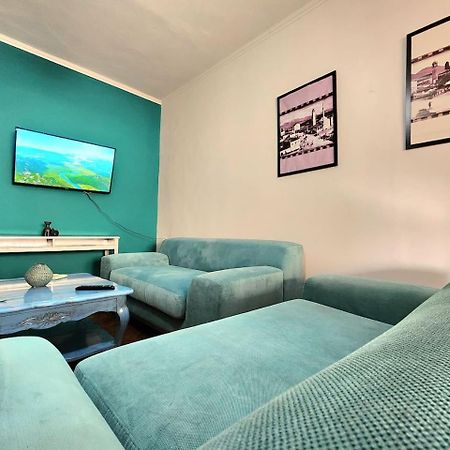 Turqoise Flat In City Center With 24H Self Check In Τίρανα Εξωτερικό φωτογραφία