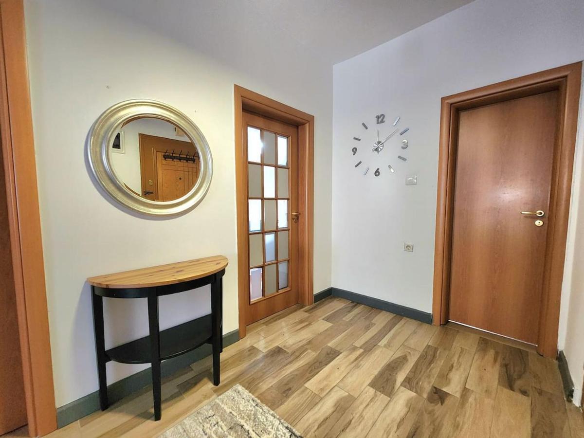 Turqoise Flat In City Center With 24H Self Check In Τίρανα Εξωτερικό φωτογραφία
