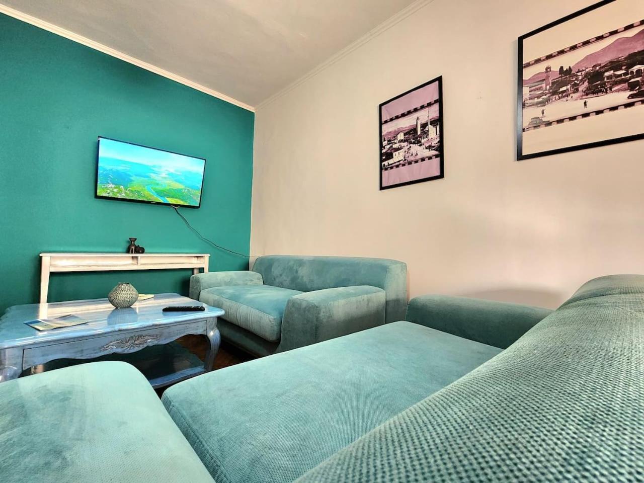Turqoise Flat In City Center With 24H Self Check In Τίρανα Εξωτερικό φωτογραφία